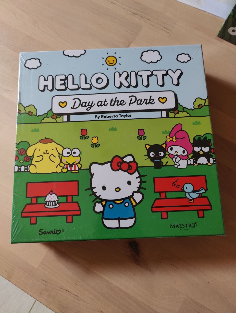 Hello Kitty - Day at the Park - Danneggiato