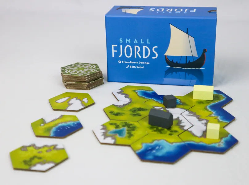 Small Fjords (Pocket Line Edition) FR-EN